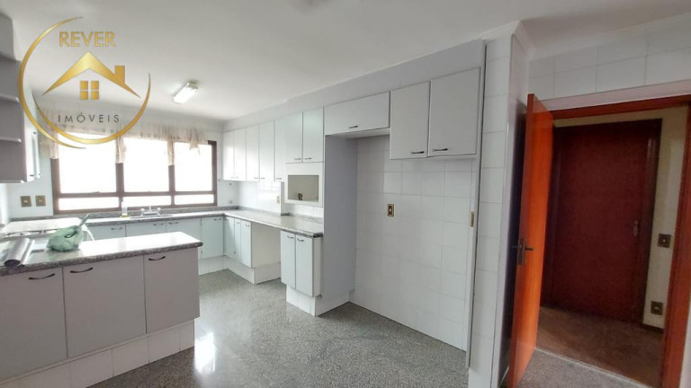Imagem Apartamento com 3 Quartos à Venda, 238 m² em Jardim Flamboyant - Campinas Imagem Apartamento com 3 Quartos à Venda, 238 m² em Jardim Flamboyant - Campinas