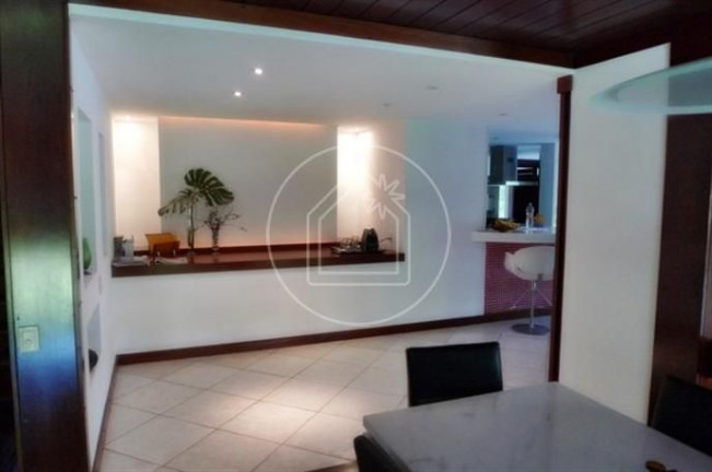 Imagem Casa com 4 Quartos à Venda, 808 m² em Itanhangá - Rio De Janeiro Imagem Casa com 4 Quartos à Venda, 808 m² em Itanhangá - Rio De Janeiro