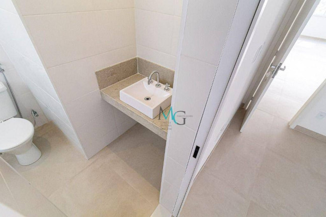 Imagem Apartamento com 4 Quartos à Venda, 155 m² em Lagoa - Rio De Janeiro Imagem Apartamento com 4 Quartos à Venda, 155 m² em Lagoa - Rio De Janeiro