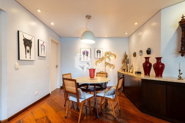 Imagem Apartamento com 4 Quartos à Venda, 141 m² em Moema - São Paulo Imagem Apartamento com 4 Quartos à Venda, 141 m² em Moema - São Paulo