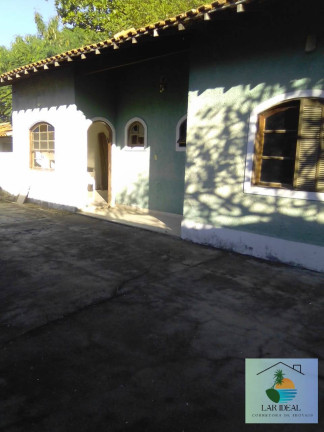 Imagem Casa com 2 Quartos à Venda, 520 m² em Vila Capri - Araruama Imagem Casa com 2 Quartos à Venda, 520 m² em Vila Capri - Araruama