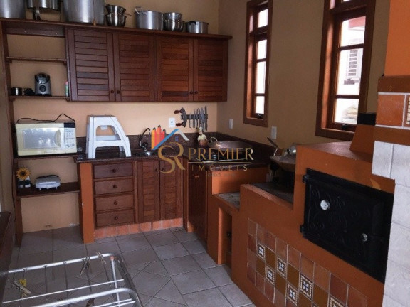Imagem Casa com 4 Quartos à Venda, 470 m² em João Paulo - Florianópolis