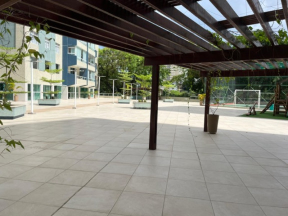 Imagem Imóvel com 4 Quartos à Venda, 153 m² em Graça - Salvador Imagem Imóvel com 4 Quartos à Venda, 153 m² em Graça - Salvador