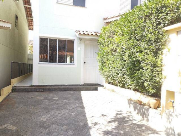 Imagem Casa com 2 Quartos para Alugar, 69 m² em Granja Viana - Cotia Imagem Casa com 2 Quartos para Alugar, 69 m² em Granja Viana - Cotia