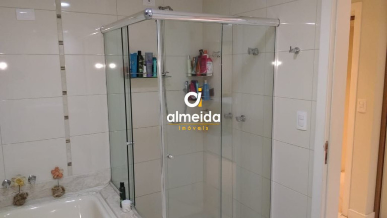 Imagem Apartamento com 3 Quartos à Venda, 187 m² em Nossa Senhora Medianeira - Santa Maria Imagem Apartamento com 3 Quartos à Venda, 187 m² em Nossa Senhora Medianeira - Santa Maria