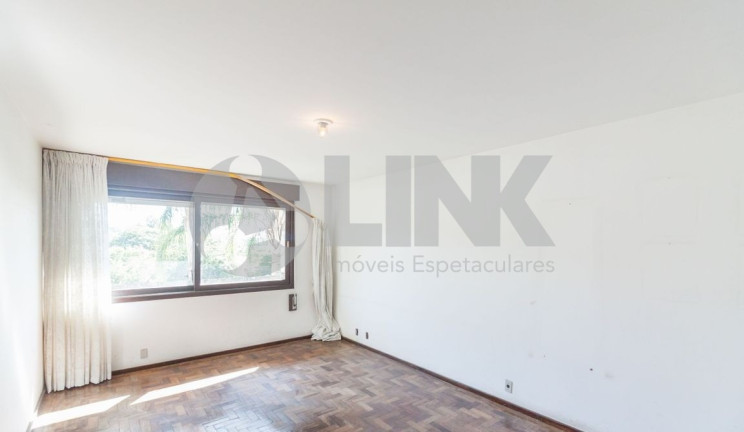 Imagem Casa com 5 Quartos à Venda, 280 m² em Três Figueiras - Porto Alegre Imagem Casa com 5 Quartos à Venda, 280 m² em Três Figueiras - Porto Alegre