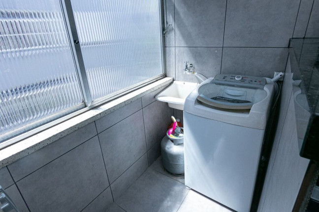 Imagem Apartamento com 2 Quartos à Venda, 59 m² em São Sebastião - Porto Alegre Imagem Apartamento com 2 Quartos à Venda, 59 m² em São Sebastião - Porto Alegre