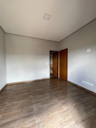 Imagem Imóvel com 3 Quartos à Venda, 360 m² em Bom Jesus Dos Perdões Imagem Imóvel com 3 Quartos à Venda, 360 m² em Bom Jesus Dos Perdões