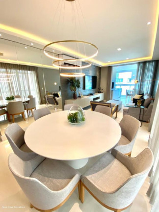 Imagem Apartamento com 4 Quartos à Venda, 145 m² em Meia Praia - Itapema