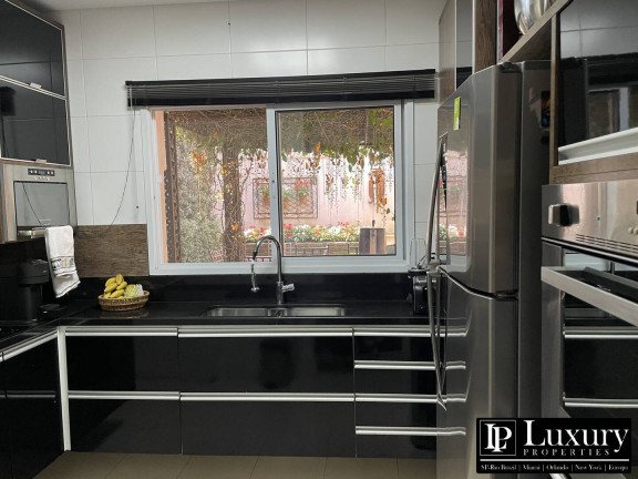 Imagem Apartamento com 2 Quartos à Venda, 300 m² em Alto De Pinheiros - São Paulo Imagem Apartamento com 2 Quartos à Venda, 300 m² em Alto De Pinheiros - São Paulo