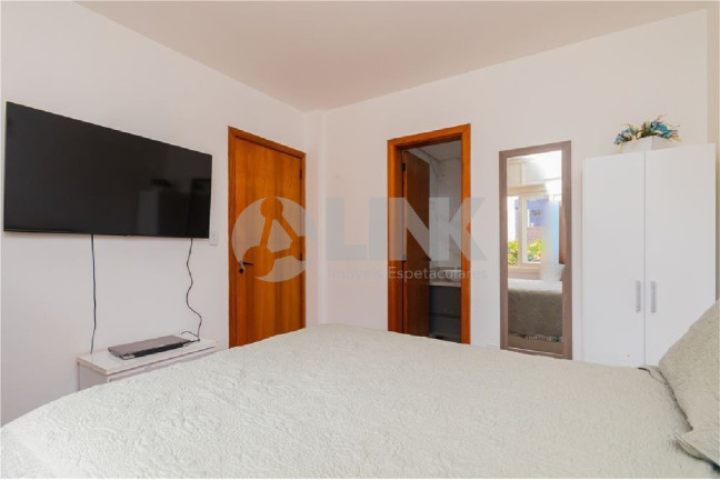 Imagem Apartamento com 3 Quartos à Venda, 79 m² em Higienópolis - Porto Alegre Imagem Apartamento com 3 Quartos à Venda, 79 m² em Higienópolis - Porto Alegre