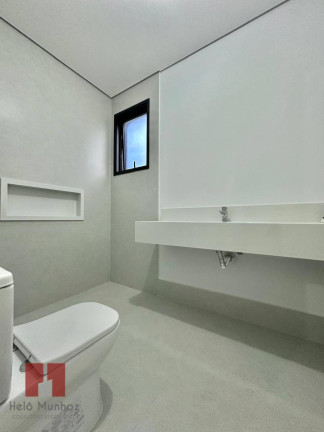 Imagem Casa com 4 Quartos à Venda, 450 m² em Alphaville - Santana De Parnaíba Imagem Casa com 4 Quartos à Venda, 450 m² em Alphaville - Santana De Parnaíba