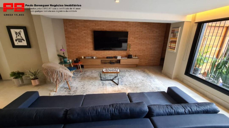 Imagem Casa com 2 Quartos à Venda, 200 m² em Vila Olímpia - São Paulo Imagem Casa com 2 Quartos à Venda, 200 m² em Vila Olímpia - São Paulo