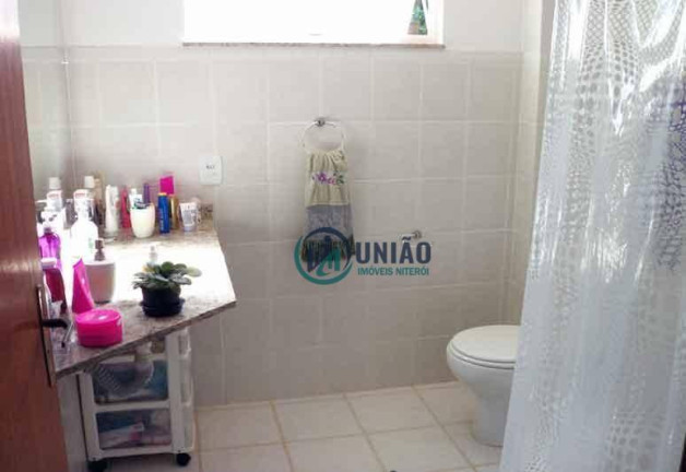 Imagem Casa com 4 Quartos à Venda, 150 m² em Maria Paula - Niterói Imagem Casa com 4 Quartos à Venda, 150 m² em Maria Paula - Niterói