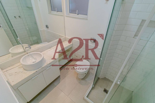 Imagem Apartamento com 3 Quartos à Venda, 135 m² em Copacabana - Rio De Janeiro Imagem Apartamento com 3 Quartos à Venda, 135 m² em Copacabana - Rio De Janeiro