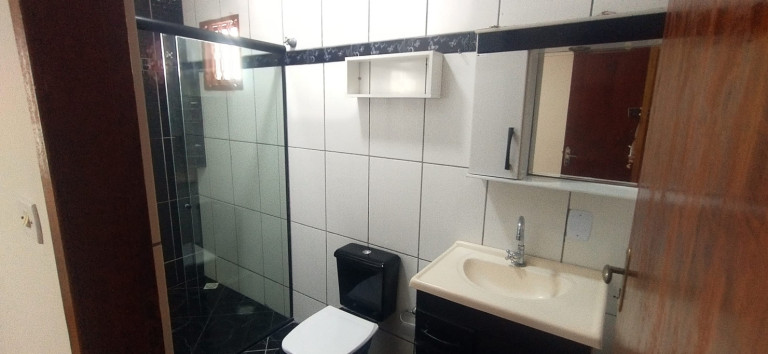 Imagem Casa com 2 Quartos à Venda, 200 m² em Residencial Comercial Cidade Vista Alegre - Pindamonhangaba Imagem Casa com 2 Quartos à Venda, 200 m² em Residencial Comercial Cidade Vista Alegre - Pindamonhangaba