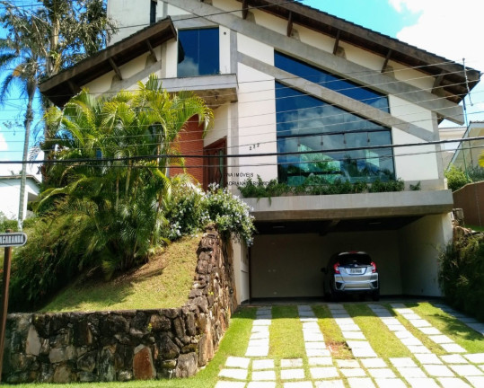 Casa com 3 Quartos à Venda, 400 m² em Arujázinho Iv - Arujá