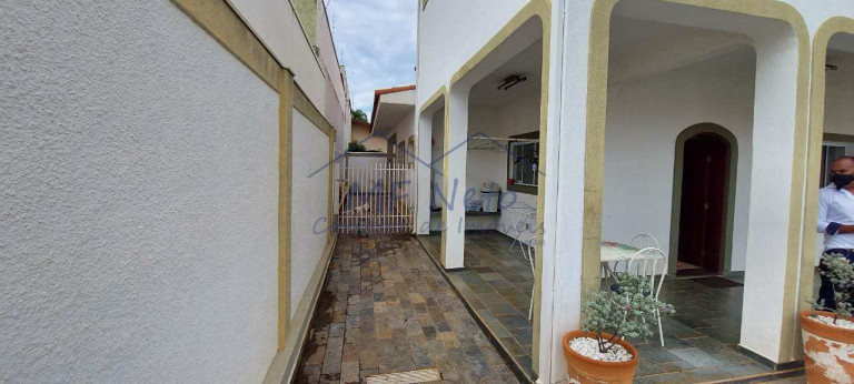 Imagem Casa com 4 Quartos à Venda, 600 m² em Jardim Carlos Gomes - Pirassununga Imagem Casa com 4 Quartos à Venda, 600 m² em Jardim Carlos Gomes - Pirassununga