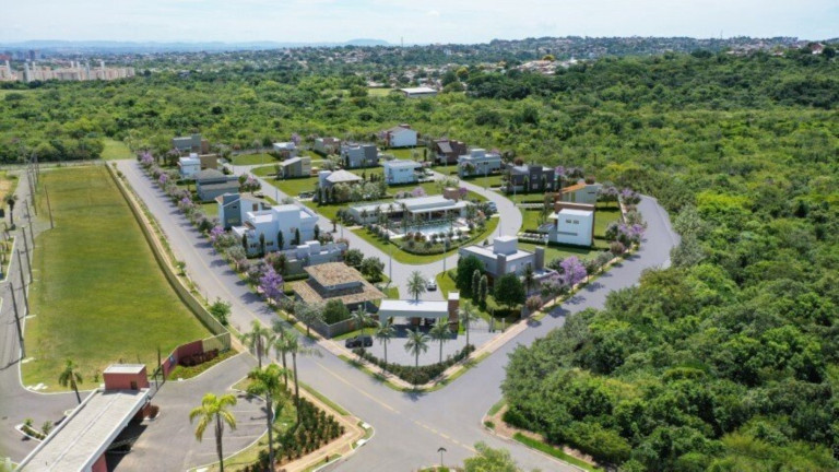 Imagem Terreno à Venda,  em Petrópolis - Porto Alegre