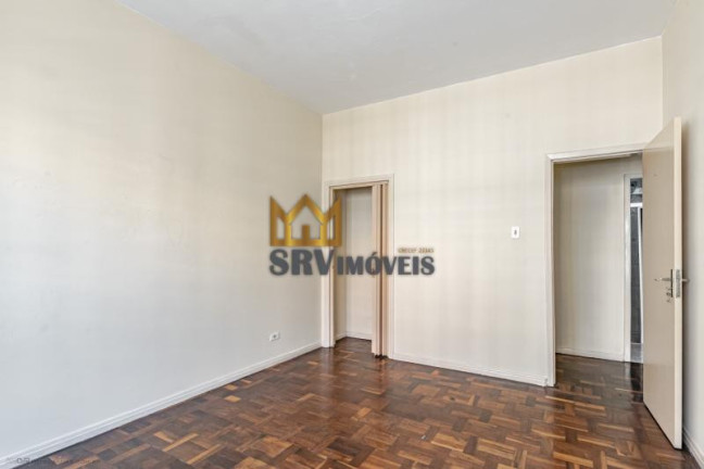 Imagem Imóvel com 3 Quartos à Venda, 484 m² em Centro - Curitiba
