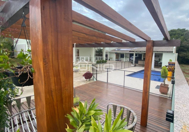 Imagem Casa com 5 Quartos à Venda, 450 m² em Pinheiros - Pato Branco Imagem Casa com 5 Quartos à Venda, 450 m² em Pinheiros - Pato Branco