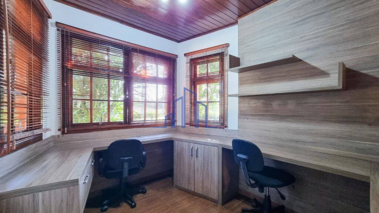 Imagem Casa com 3 Quartos à Venda, 250 m² em Alphaville - Santana De Parnaíba Imagem Casa com 3 Quartos à Venda, 250 m² em Alphaville - Santana De Parnaíba