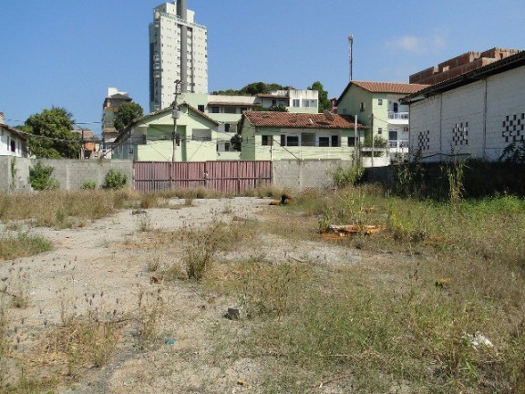Imagem Imóvel à Venda, em Granja Dos Cavaleiros - Macae Imagem Imóvel à Venda, em Granja Dos Cavaleiros - Macae