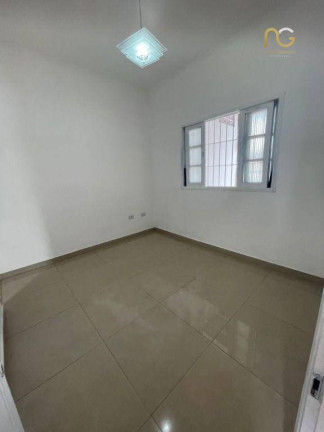 Imagem Casa com 1 Quarto à Venda, 40 m² em Vila Assunção - Praia Grande Imagem Casa com 1 Quarto à Venda, 40 m² em Vila Assunção - Praia Grande