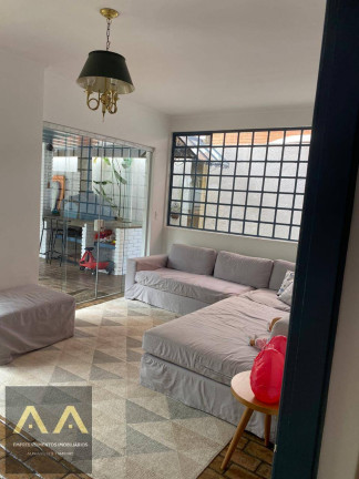 Casa com 4 Quartos para Alugar, 350 m² em Alphaville - Santana De Parnaíba