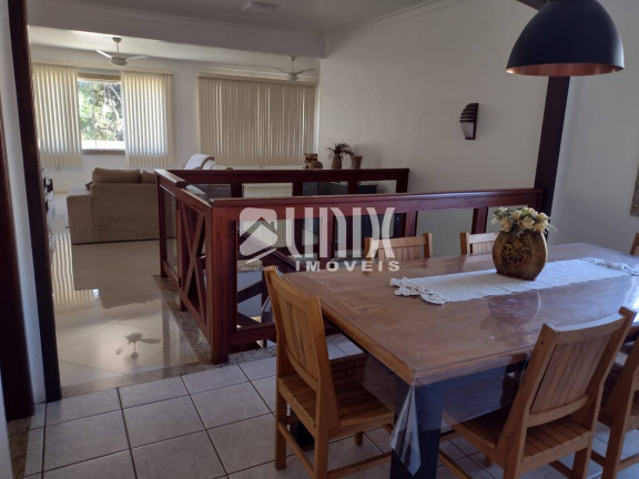 Imagem Casa com 4 Quartos à Venda, 432 m² em Parque Leopoldina - Campos Dos Goytacazes Imagem Casa com 4 Quartos à Venda, 432 m² em Parque Leopoldina - Campos Dos Goytacazes