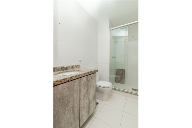 Imagem Imóvel com 2 Quartos à Venda, em Passo Da Areia - Porto Alegre Imagem Imóvel com 2 Quartos à Venda, em Passo Da Areia - Porto Alegre