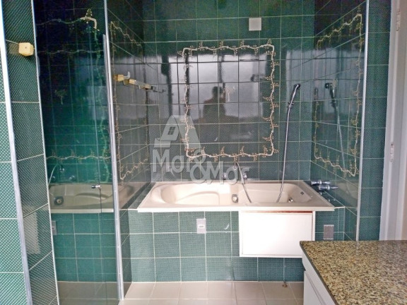 Imagem Apartamento com 3 Quartos à Venda, 200 m² em Pitangueiras - Guarujá