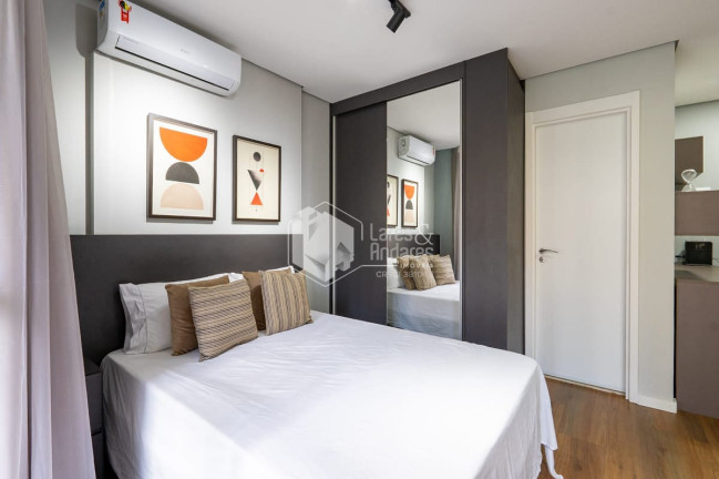 Imagem Imóvel com 1 Quarto à Venda, 32 m² em Jardim Das Acácias - São Paulo Imagem Imóvel com 1 Quarto à Venda, 32 m² em Jardim Das Acácias - São Paulo