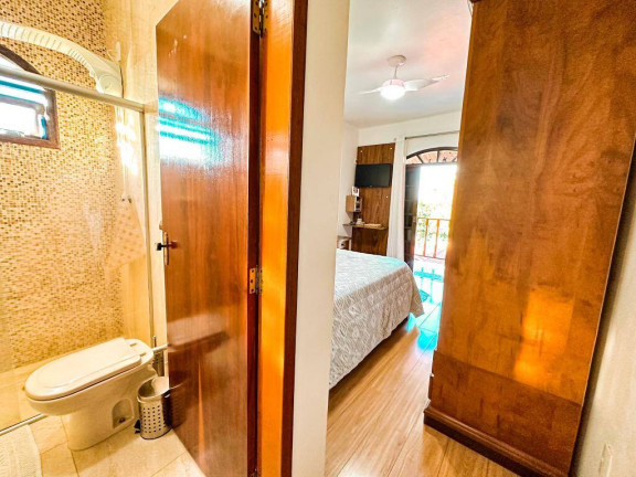 Imagem Casa com 3 Quartos à Venda,  em Taubaté