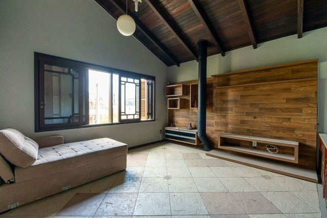 Imagem Casa com 4 Quartos à Venda, 387 m² em Igara - Canoas Imagem Casa com 4 Quartos à Venda, 387 m² em Igara - Canoas