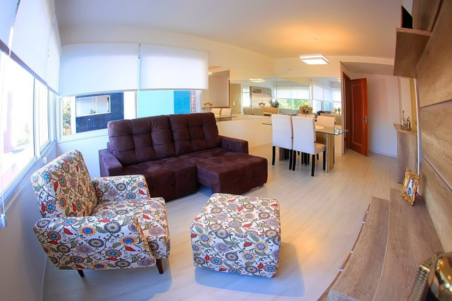 Imagem Imóvel com 2 Quartos à Venda,  em Passo Da Areia - Porto Alegre