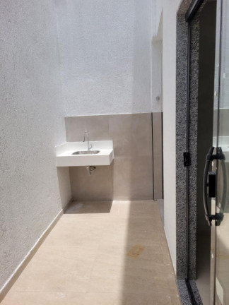 Imagem Casa com 3 Quartos à Venda, em Campo Grande - Rio De Janeiro Imagem Casa com 3 Quartos à Venda, em Campo Grande - Rio De Janeiro