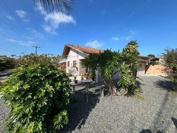 Imagem Casa com 4 Quartos à Venda, 100 m² em Pinheiros - Balneário Barra Do Sul Imagem Casa com 4 Quartos à Venda, 100 m² em Pinheiros - Balneário Barra Do Sul
