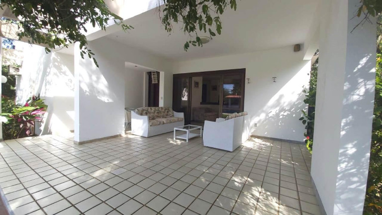 Imagem Casa de Condomínio com 4 Quartos à Venda, 650 m² em Estrada Do Côco - Lauro De Freitas Imagem Casa de Condomínio com 4 Quartos à Venda, 650 m² em Estrada Do Côco - Lauro De Freitas