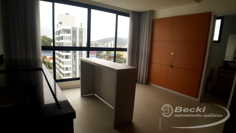 Imagem Kitnet com 1 Quarto à Venda, 35 m² em Saguaçu - Joinville Imagem Kitnet com 1 Quarto à Venda, 35 m² em Saguaçu - Joinville