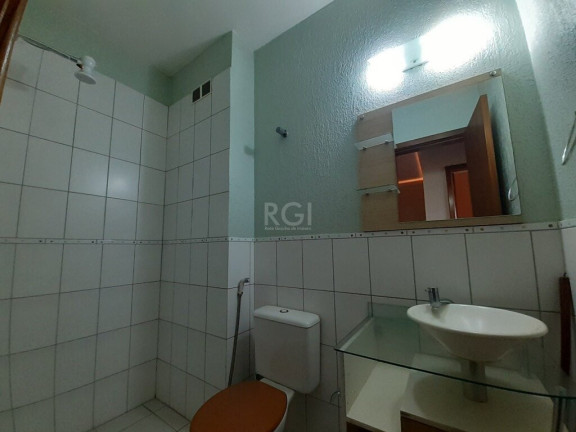 Imagem Casa com 3 Quartos à Venda, em Cavalhada - Porto Alegre Imagem Casa com 3 Quartos à Venda, em Cavalhada - Porto Alegre