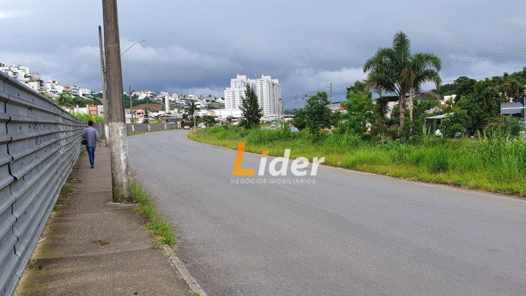 Imagem Terreno à Venda, 16.000 m² em São Pedro - Juiz De Fora Imagem Terreno à Venda, 16.000 m² em São Pedro - Juiz De Fora