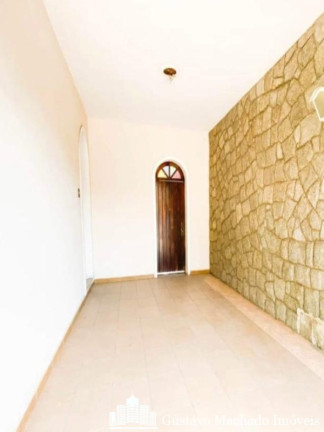 Imagem Casa com 3 Quartos à Venda, 139 m² em Vila Santa Cecília - Volta Redonda Imagem Casa com 3 Quartos à Venda, 139 m² em Vila Santa Cecília - Volta Redonda