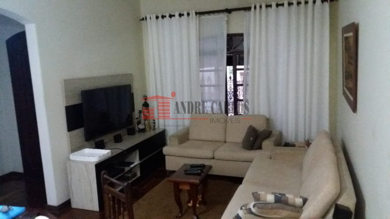 Imagem Sobrado com 4 Quartos à Venda, 225 m² em Santo Antônio - Osasco Imagem Sobrado com 4 Quartos à Venda, 225 m² em Santo Antônio - Osasco
