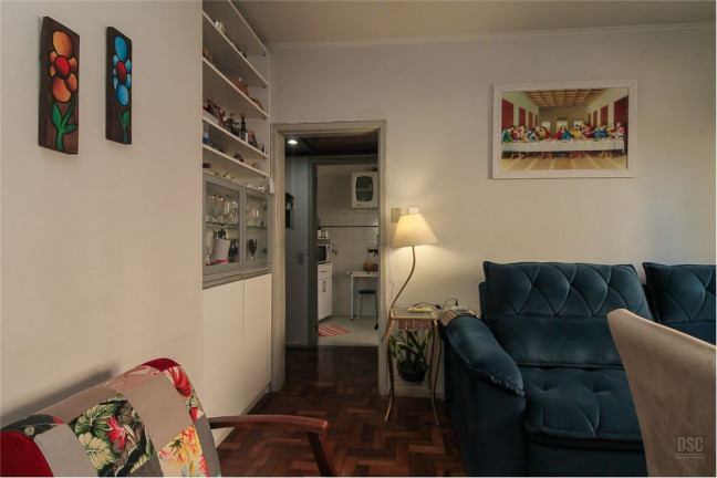 Imagem Imóvel com 2 Quartos à Venda, em Azenha - Porto Alegre Imagem Imóvel com 2 Quartos à Venda, em Azenha - Porto Alegre