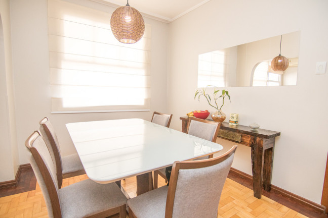 Imagem Apartamento com 3 Quartos à Venda, 111 m² em Petrópolis - Porto Alegre Imagem Apartamento com 3 Quartos à Venda, 111 m² em Petrópolis - Porto Alegre
