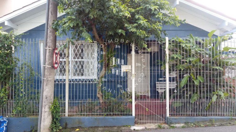 Imagem Sobrado com 3 Quartos à Venda, 102 m² em Centro - Florianópolis Imagem Sobrado com 3 Quartos à Venda, 102 m² em Centro - Florianópolis