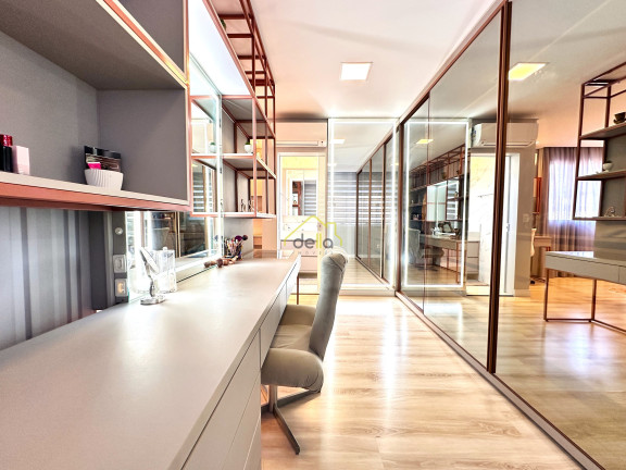 Imagem Casa com 4 Quartos à Venda, 284 m² em Iririú - Joinville Imagem Casa com 4 Quartos à Venda, 284 m² em Iririú - Joinville