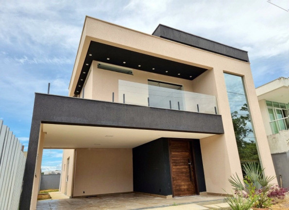 Casa com 3 Quartos à Venda, 245 m² em Ponta Negra - Manaus
