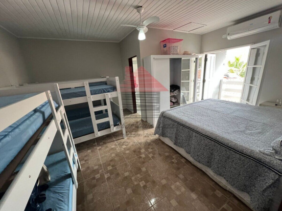 Imagem Casa com 3 Quartos à Venda, 240 m² em Jardim Imperador - Peruíbe Imagem Casa com 3 Quartos à Venda, 240 m² em Jardim Imperador - Peruíbe